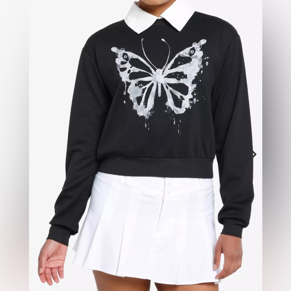 Hot Topic Sweet Society Butterfly Girls Collared Sweatshirt